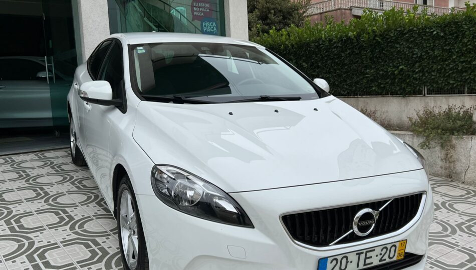 Volvo V40 2.0 D2